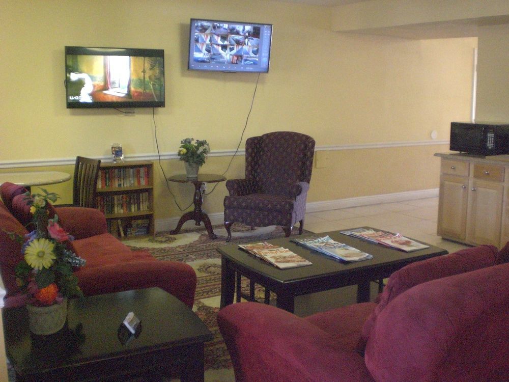 Executive Garden Titusville Hotel מראה חיצוני תמונה