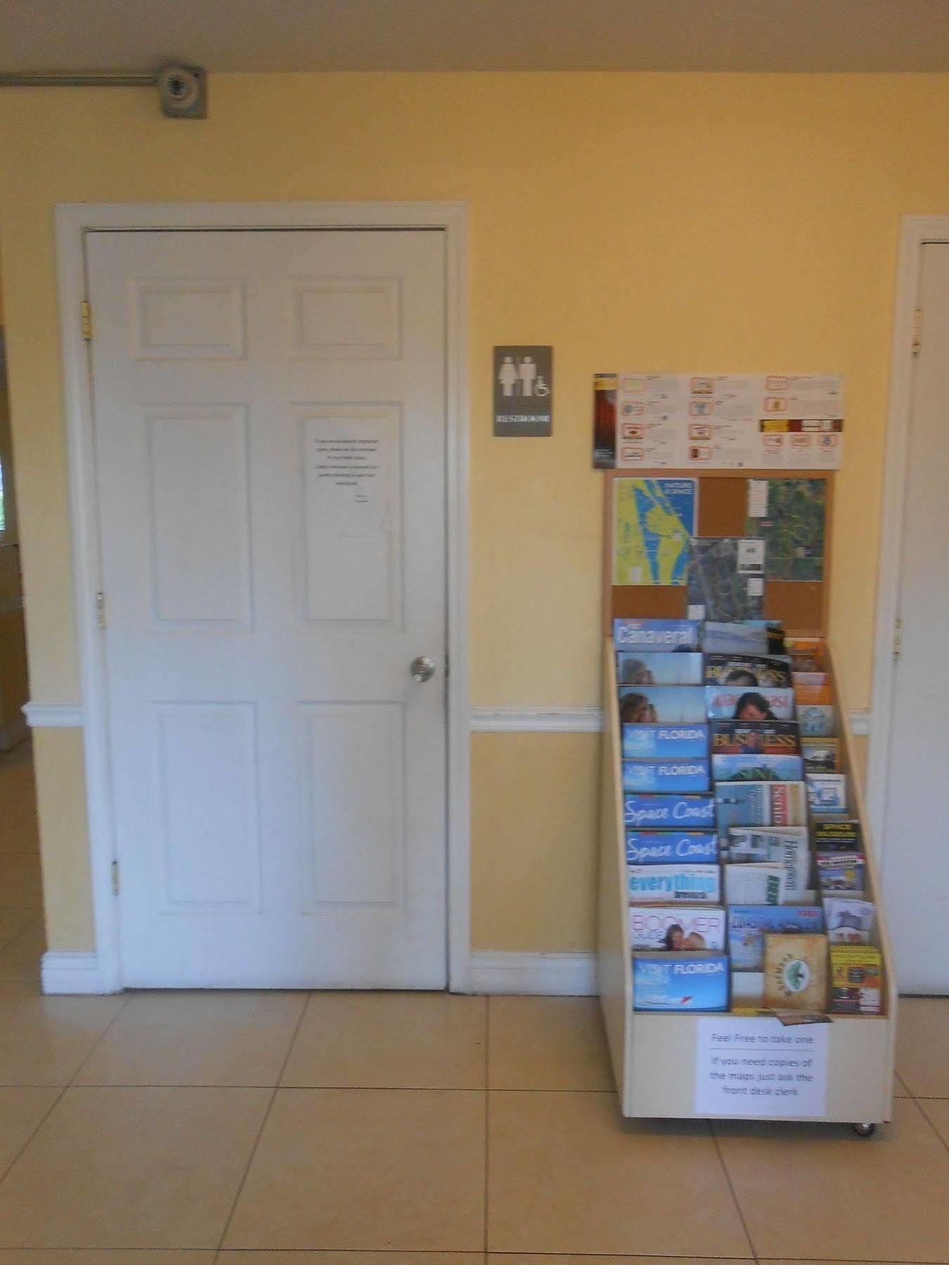 Executive Garden Titusville Hotel מראה חיצוני תמונה