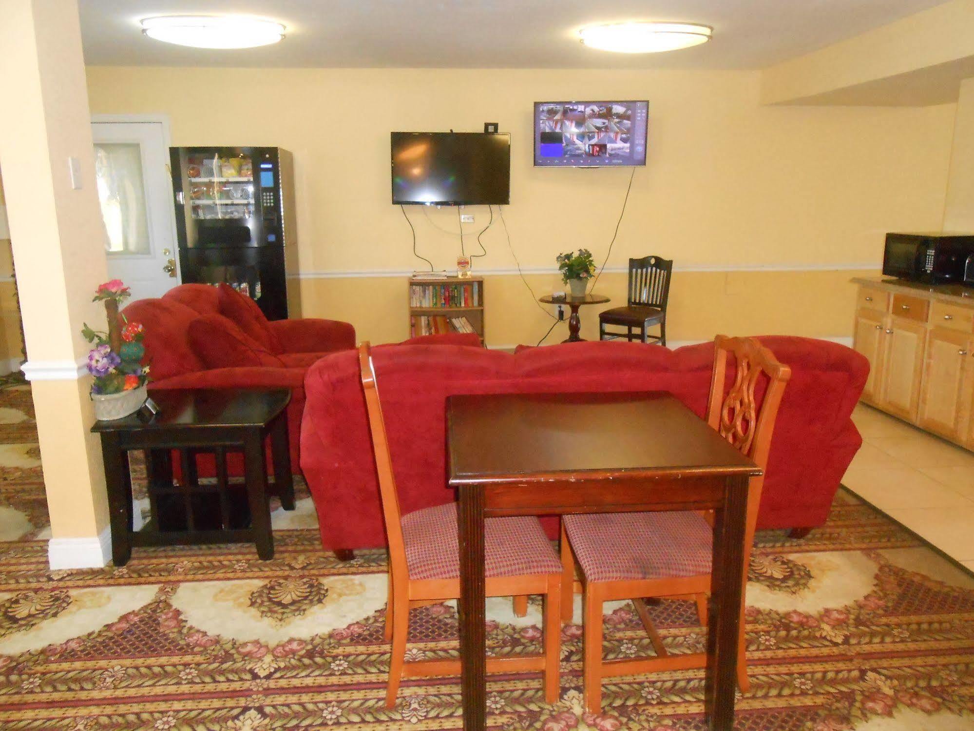 Executive Garden Titusville Hotel מראה חיצוני תמונה