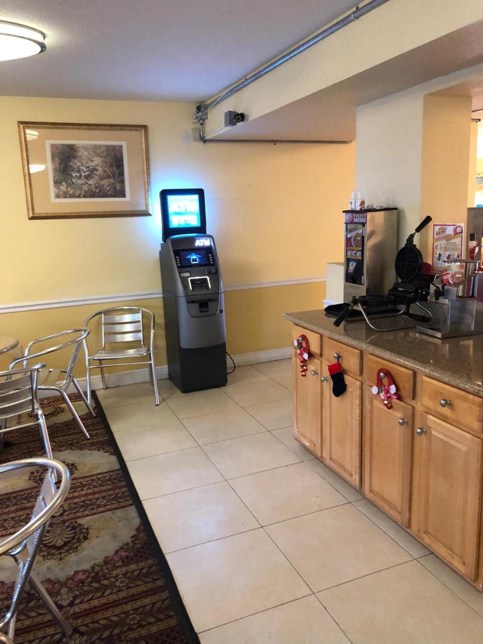 Executive Garden Titusville Hotel מראה חיצוני תמונה
